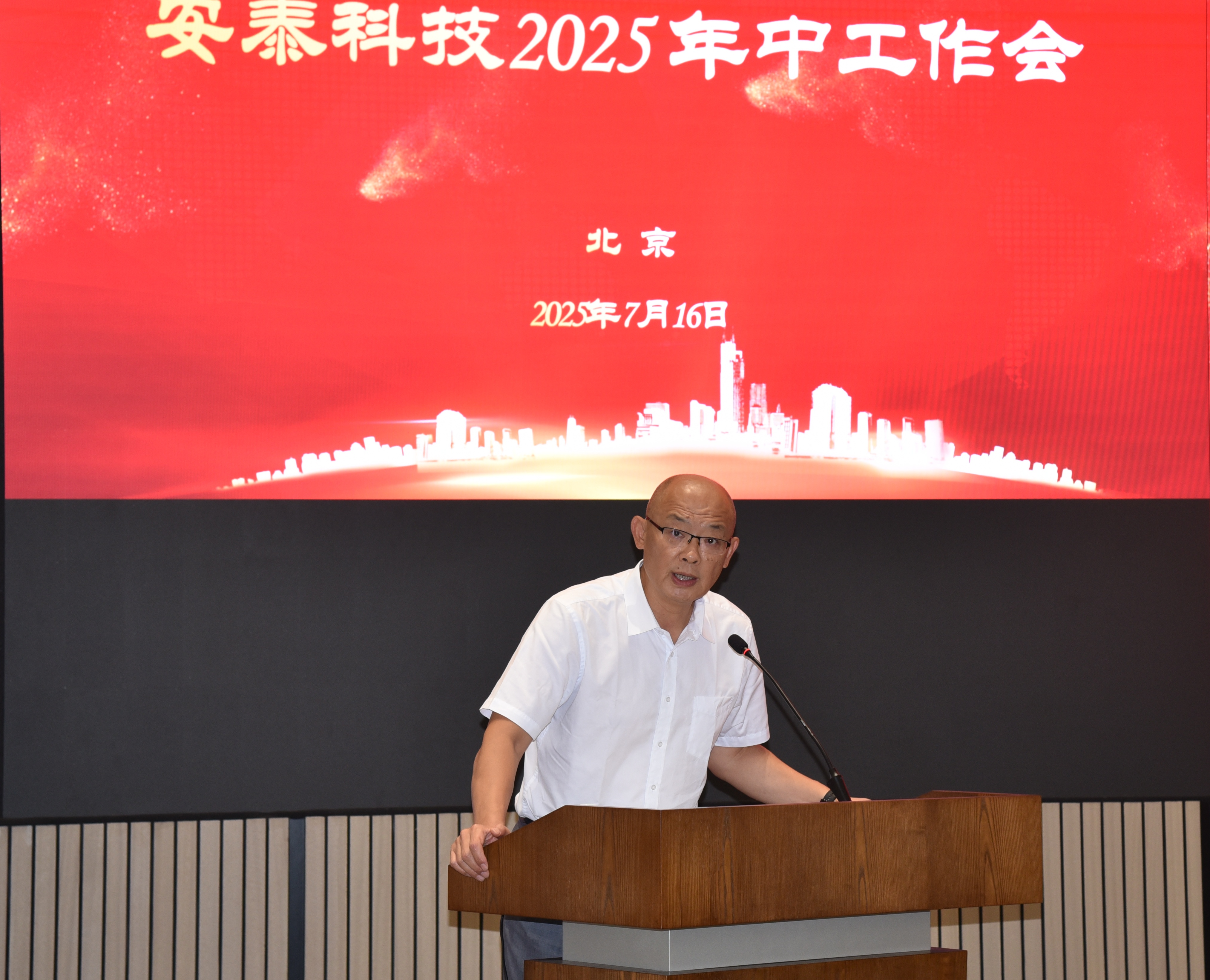 adfe6b85befb91e5100eee0b6466ad6f_.jpg adfe6b85befb91e5100eee0b6466ad6f_.jpg